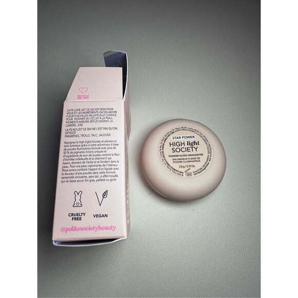 Polite Society Highlight Society Powder Gloss Highlighter Color:Star Power cool - Picture 3 of 7
